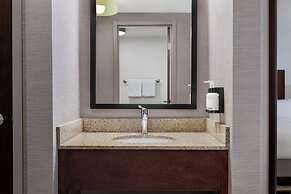 Garner Hotel Wadsworth by IHG