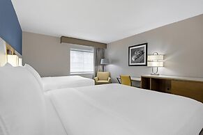 Best Western Cooperstown Inn & Suites