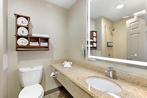 Best Western Cooperstown Inn & Suites