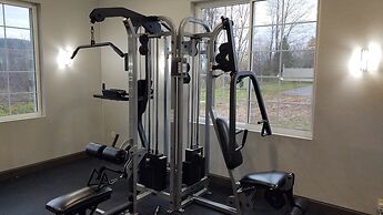 Best Western Cooperstown Inn & Suites