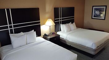 Best Western Cooperstown Inn & Suites