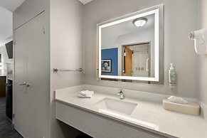 Best Western Cooperstown Inn & Suites