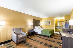 Quality Inn Mobile West Tillmans Corner
