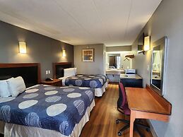 Americas Best Value Inn & Suites Little Rock at Scott Hamilton Dr