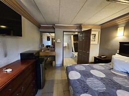 Americas Best Value Inn & Suites Little Rock at Scott Hamilton Dr