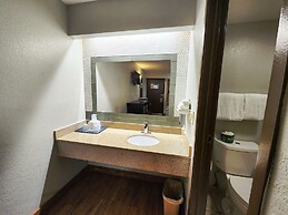 Americas Best Value Inn & Suites Little Rock at Scott Hamilton Dr