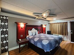 Americas Best Value Inn & Suites Little Rock at Scott Hamilton Dr