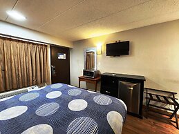 Americas Best Value Inn & Suites Little Rock at Scott Hamilton Dr