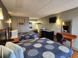 Americas Best Value Inn & Suites Little Rock at Scott Hamilton Dr