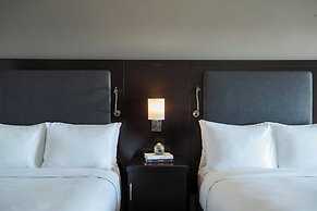 The Baronette Renaissance Detroit-Novi Hotel