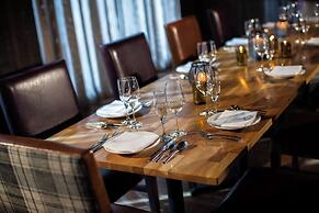 The Baronette Renaissance Detroit-Novi Hotel