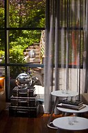 The Baronette Renaissance Detroit-Novi Hotel