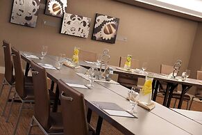 The Baronette Renaissance Detroit-Novi Hotel