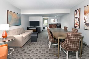 Embassy Suites by Hilton Dallas Park Central Area