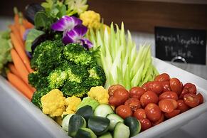 Embassy Suites by Hilton Dallas Park Central Area