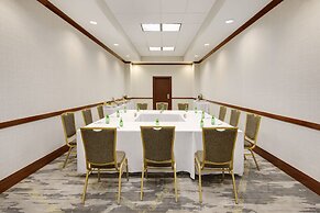 Embassy Suites by Hilton Dallas Park Central Area