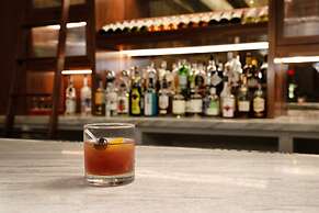 Hotel Indigo Baltimore Downtown by IHG