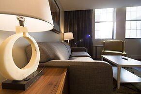 Hotel Indigo Baltimore Downtown by IHG