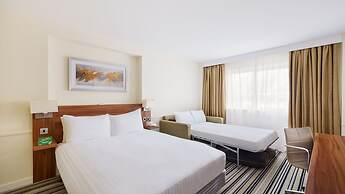 Holiday Inn Swindon by IHG