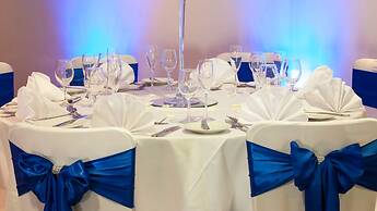 Holiday Inn Swindon by IHG