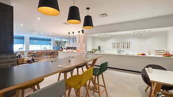 Holiday Inn Swindon by IHG