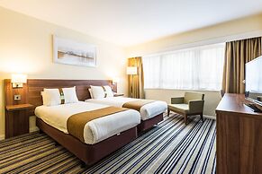 Holiday Inn Swindon by IHG