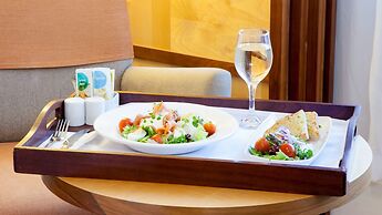 Holiday Inn Swindon by IHG