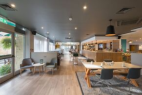 Holiday Inn Swindon by IHG