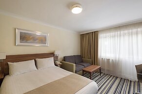 Holiday Inn Swindon by IHG