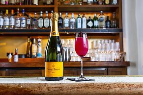 La Quinta Resort & Club, Curio Collection by Hilton