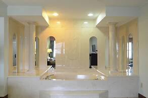 Quality Inn & Suites Covington