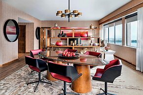 The Westin Harbour Castle, Toronto