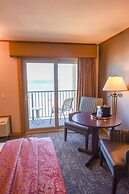 Best Western Plus Dockside Waterfront Inn