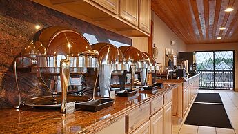 Best Western Plus Dockside Waterfront Inn