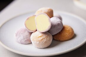 The Clermont London, Victoria