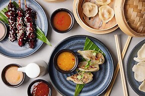 The Clermont London, Victoria