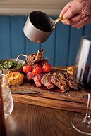 The Clermont London, Victoria