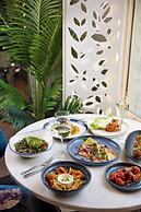 The Clermont London, Victoria