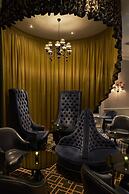 The Clermont London, Victoria