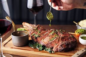 The Clermont London, Victoria