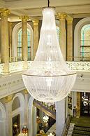 The Clermont London, Victoria