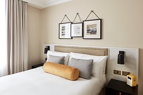 The Clermont London, Victoria