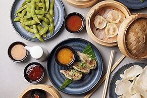 The Clermont London, Victoria