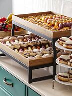 The Clermont London, Victoria