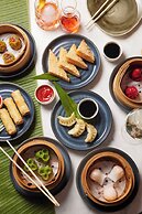 The Clermont London, Victoria