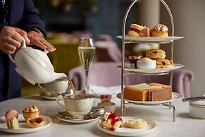 The Clermont London, Victoria