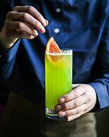 The Clermont London, Victoria