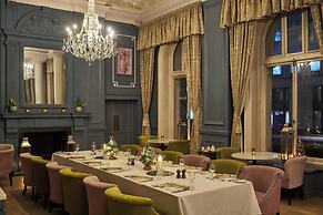 The Clermont London, Victoria