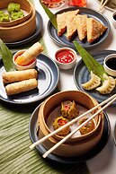 The Clermont London, Victoria