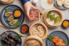 The Clermont London, Victoria